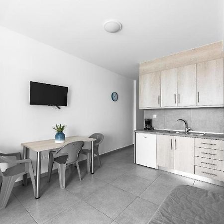 Blue Horizon 5 Apartment Nea Kallikrateia Exterior foto