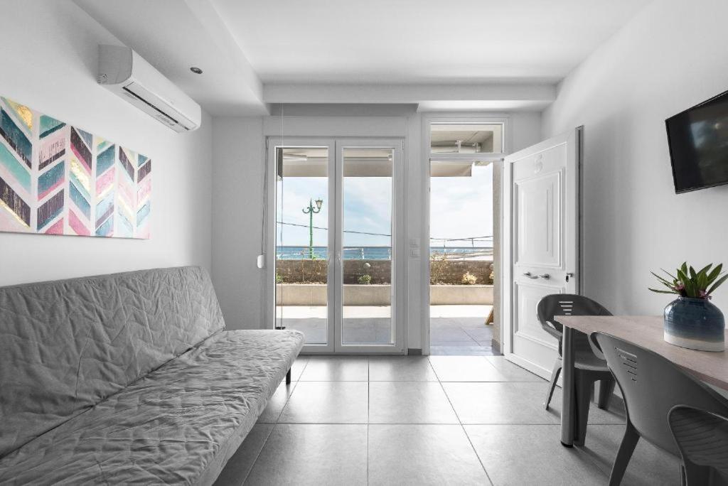 Blue Horizon 5 Apartment Nea Kallikrateia Exterior foto
